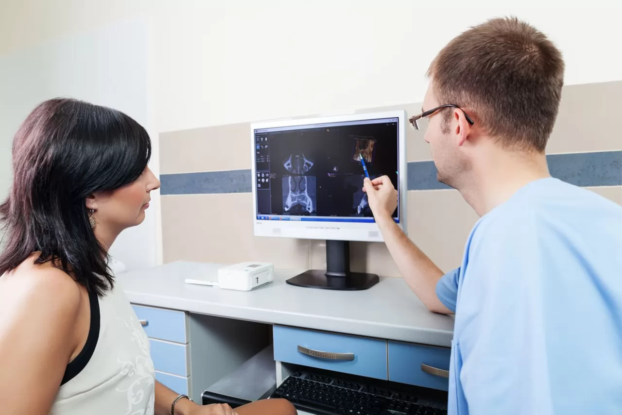 INDEXMEDICA dental clinic interior and patient care